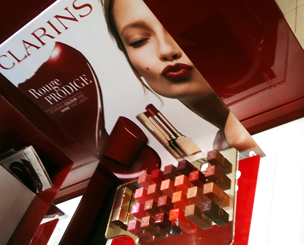 APF Clarins Lipstick Stand